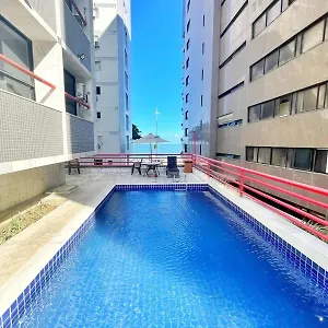 https://mercure-accor-flat-privado-premium-boa-viagem-andar-alto.portodegalinhashotels.com